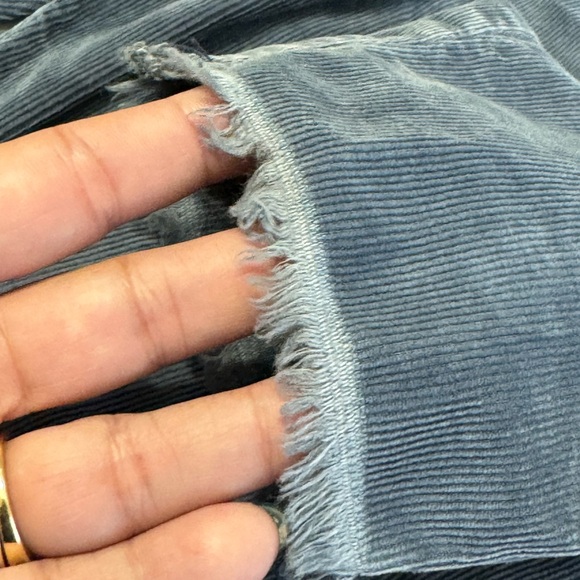 ABERCROMBIE & FITCH CORDUROY JEAN. MID RISE SUPER SKINNY, SIZE 27, RAW HEM. GUC - Picture 13 of 13